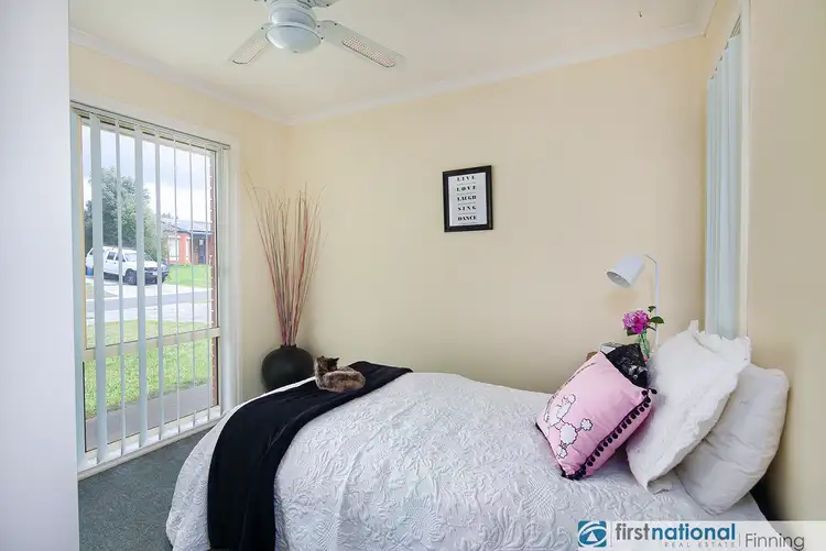 Fifth view of Homely house listing, 10 Greenbriar Way, Cranbourne West VIC 3977