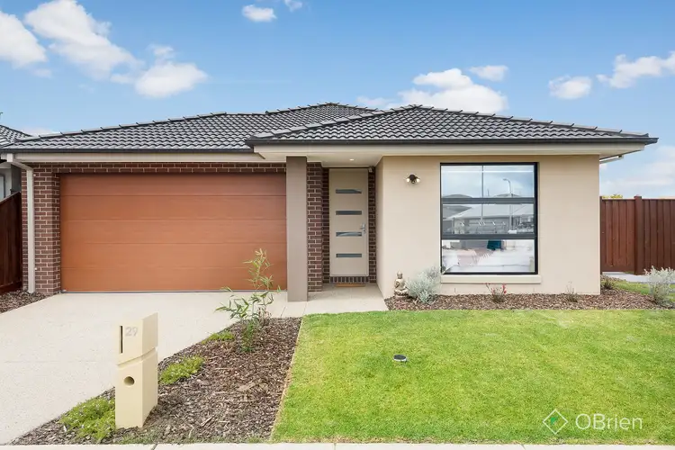 29 Songlark Crescent, Carrum Downs VIC 3201