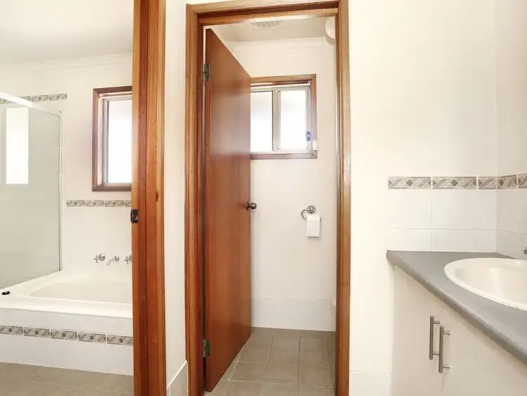 Sixth view of Homely house listing, 27 Dame Street, Clare SA 5453