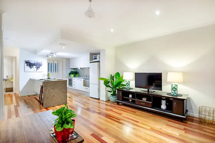 4/3-5 Seaview Drive, Airlie Beach QLD 4802