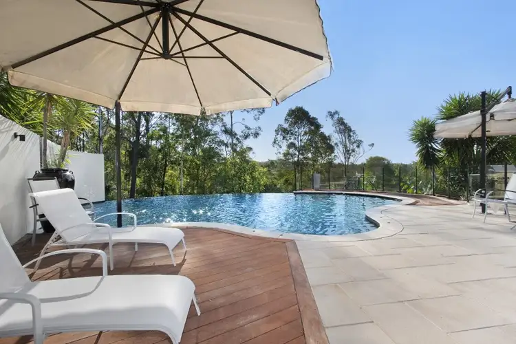 21 Forest Road, Cashmere QLD 4500