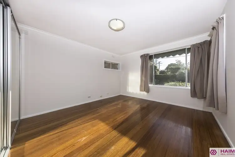 Fifth view of Homely house listing, 4 Murragong Avenue, Bundoora VIC 3083