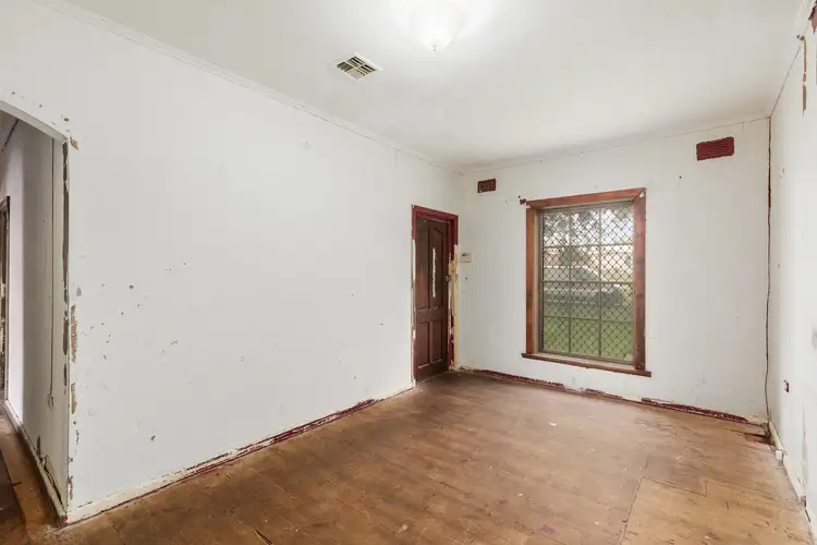 Third view of Homely house listing, 6 Howard Street, Mount Gambier SA 5290
