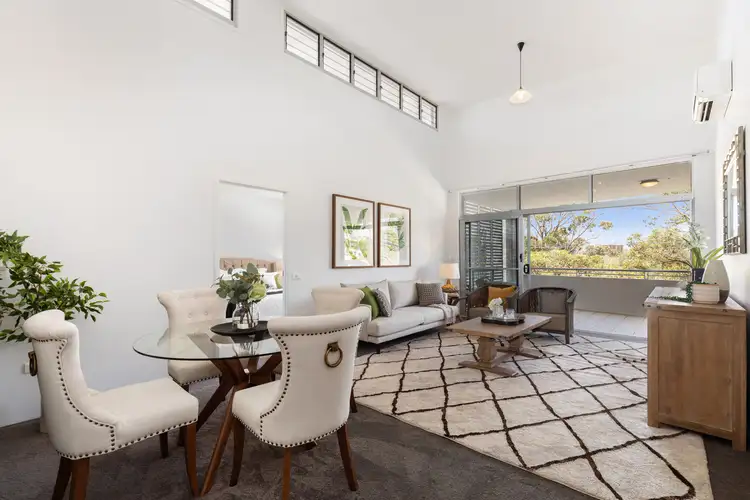 21/2 Campbell Street, Toowong QLD 4066