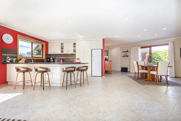 Sixth view of Homely house listing, 8 Gull Court, Shearwater TAS 7307