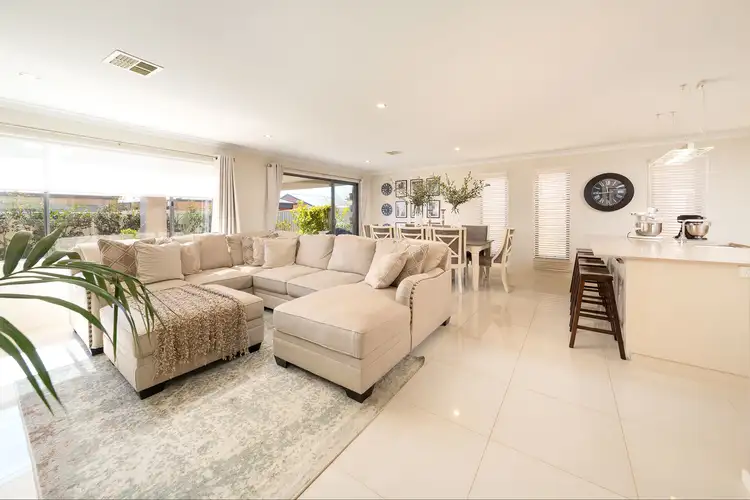 Main view of Homely house listing, 2 Tarwin Lane, Wodonga VIC 3690