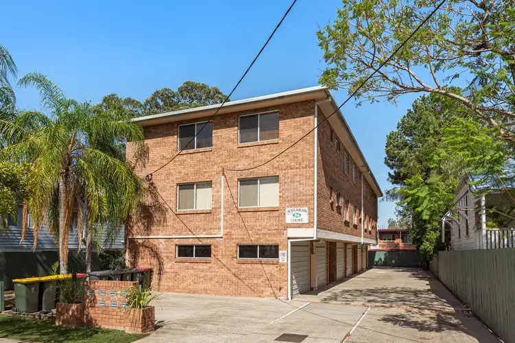 4/34 Baron Street, Greenslopes QLD 4120