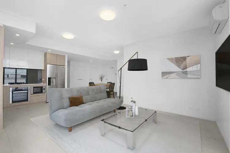 220/1-39 Lord Sheffield Circuit, Penrith NSW 2750