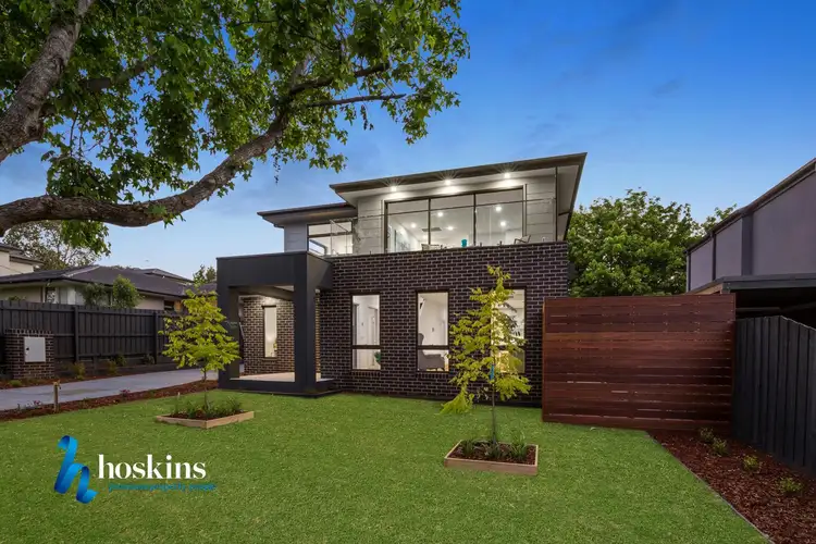 2 Bronhill Road, Ringwood East VIC 3135