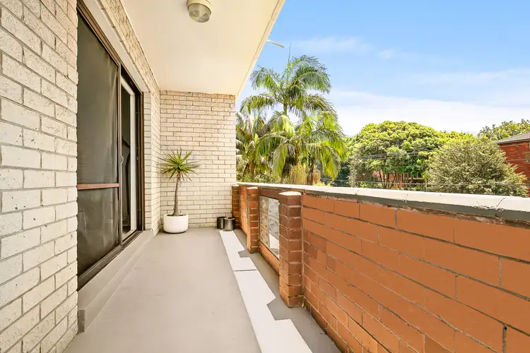 Third view of Homely unit listing, 4/16 Wetherill Street, Narrabeen NSW 2101
