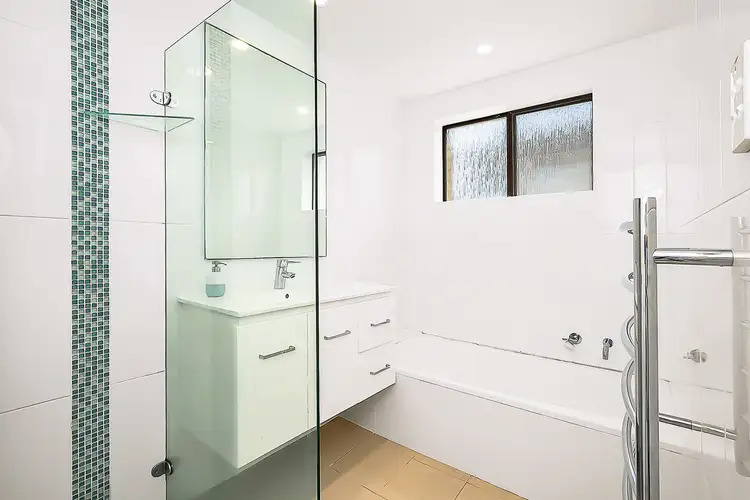 Fifth view of Homely unit listing, 4/16 Wetherill Street, Narrabeen NSW 2101