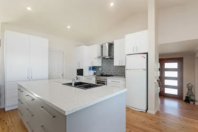 Sixth view of Homely house listing, 7 Mannifera Place, Goulburn NSW 2580