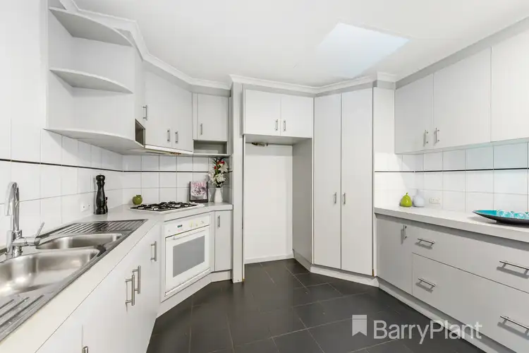 Fifth view of Homely house listing, 9 Walwa Place, Werribee VIC 3030