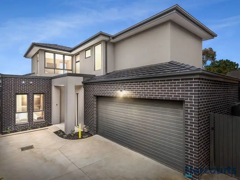 Main view of Homely townhouse listing, 2/9 Hunter Street, Glen Waverley VIC 3150