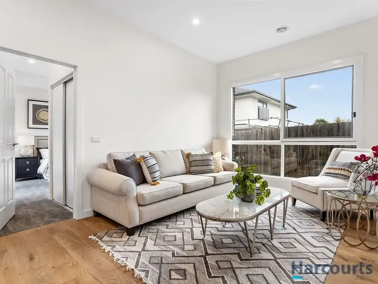 Sixth view of Homely townhouse listing, 2/9 Hunter Street, Glen Waverley VIC 3150
