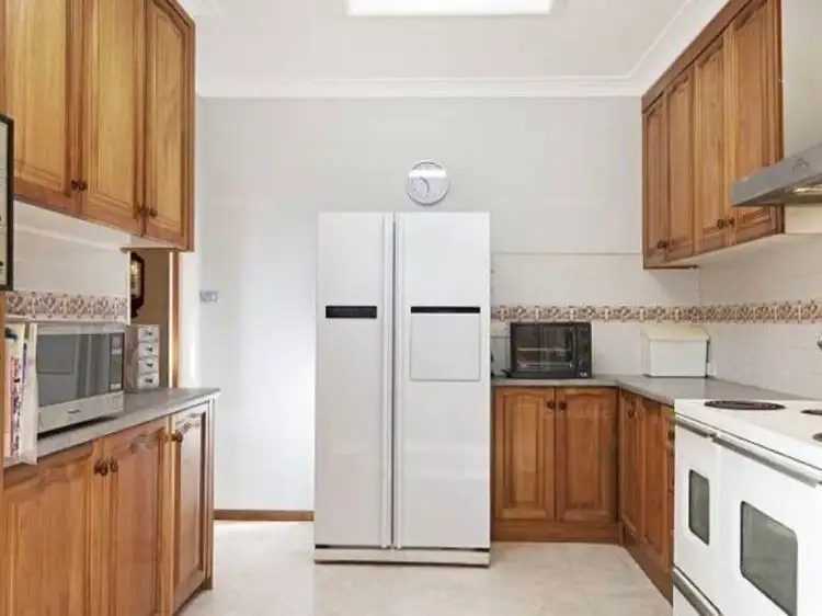 Third view of Homely house listing, 10 Arianne Road, Glen Waverley VIC 3150