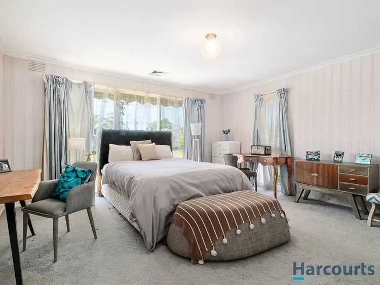 Fifth view of Homely house listing, 10 Arianne Road, Glen Waverley VIC 3150