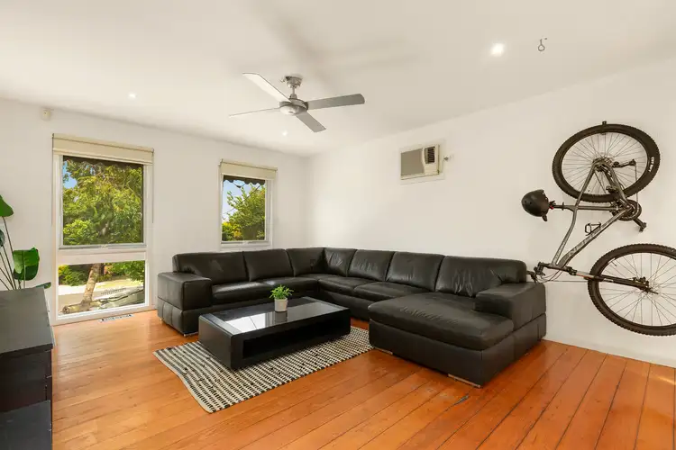 Second view of Homely house listing, 1 Mitta Court, Keilor VIC 3036