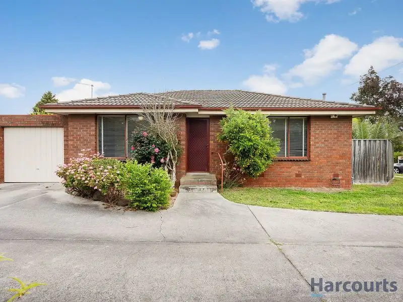 Main view of Homely unit listing, 1/33-35 Hillside Street, Springvale VIC 3171