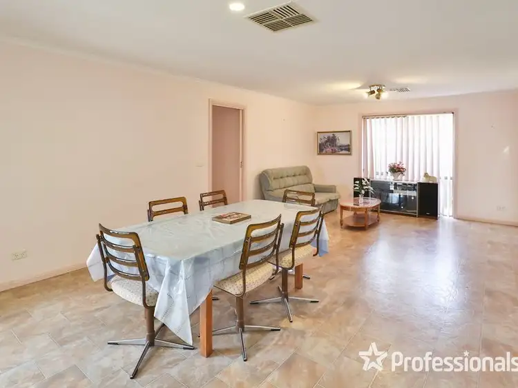 Fourth view of Homely house listing, 3 Coonawarra Close, Mildura VIC 3500