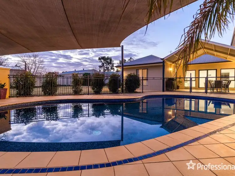 Fifth view of Homely house listing, 4 Pamela Court, Gol Gol NSW 2738