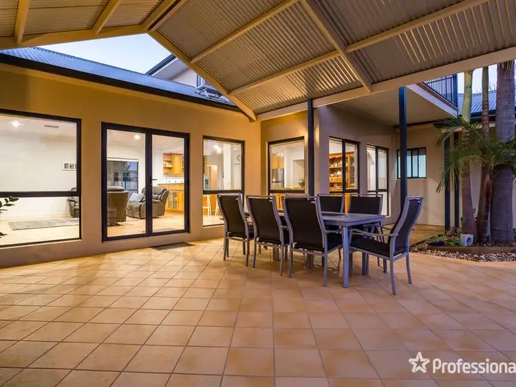 Sixth view of Homely house listing, 4 Pamela Court, Gol Gol NSW 2738
