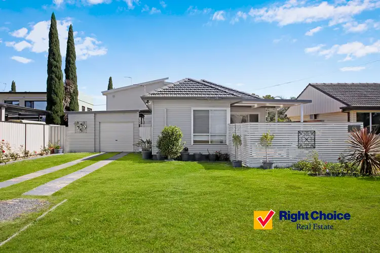 68 Deakin Street, Oak Flats NSW 2529