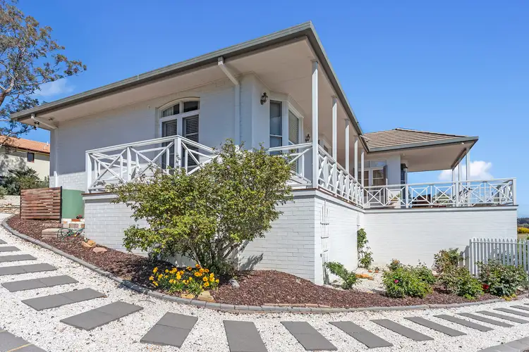 Second view of Homely house listing, 28 Landale Drive, Strathdale VIC 3550