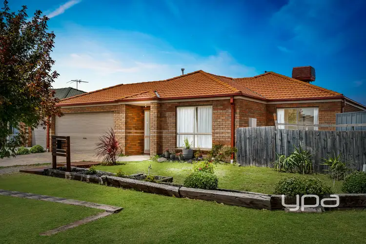 2 Cover Drive, Sunbury VIC 3429