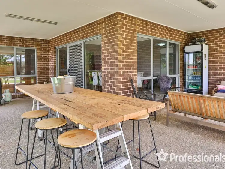 Second view of Homely house listing, 521 Walnut Avenue, Mildura VIC 3500