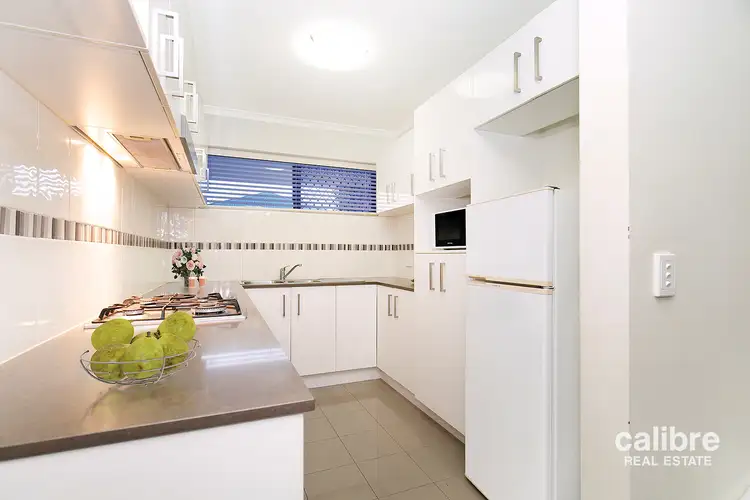 2/76 Herston Road, Kelvin Grove QLD 4059