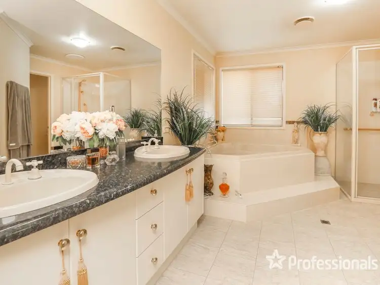 Fourth view of Homely house listing, 1 Riverview Rise, Gol Gol NSW 2738