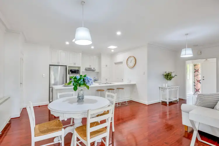 2 Penshurst Place, Stirling SA 5152