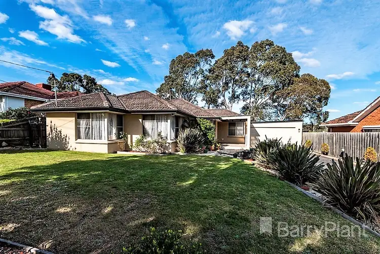15 Sarona Street, Dandenong VIC 3175