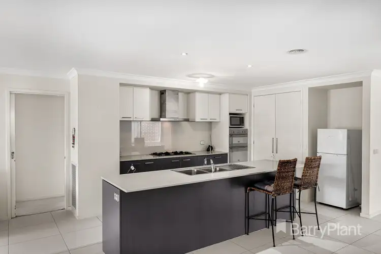 Second view of Homely house listing, 15 Bulga Wattle Circuit, Lyndhurst VIC 3975