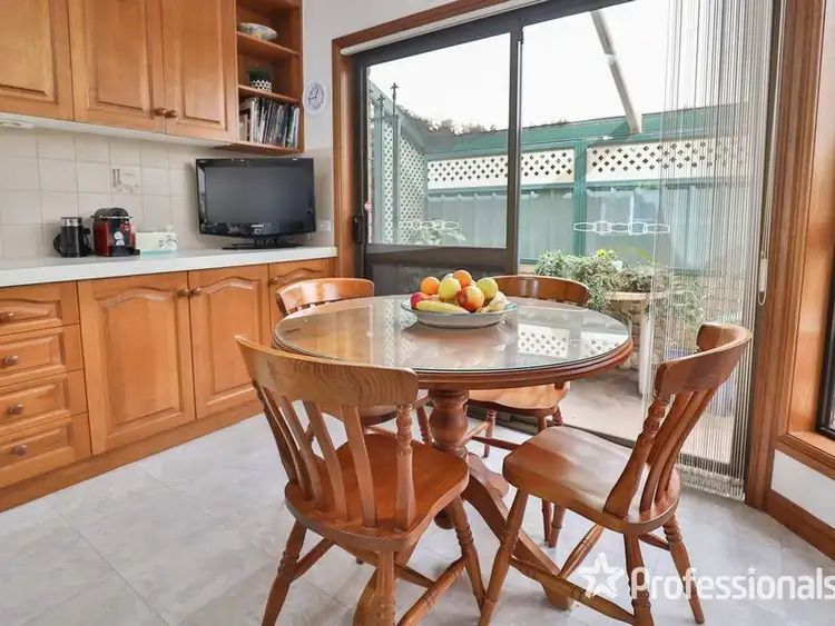 Sixth view of Homely house listing, 12 Smith Close, Mildura VIC 3500