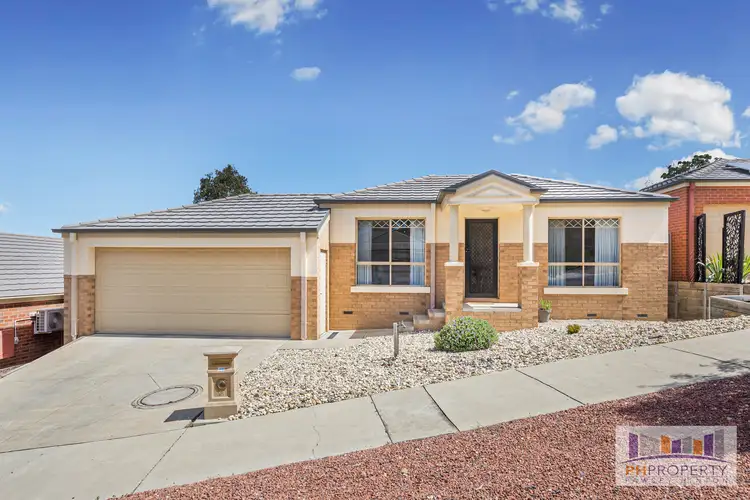13 Rosewood Mews, Golden Square VIC 3555