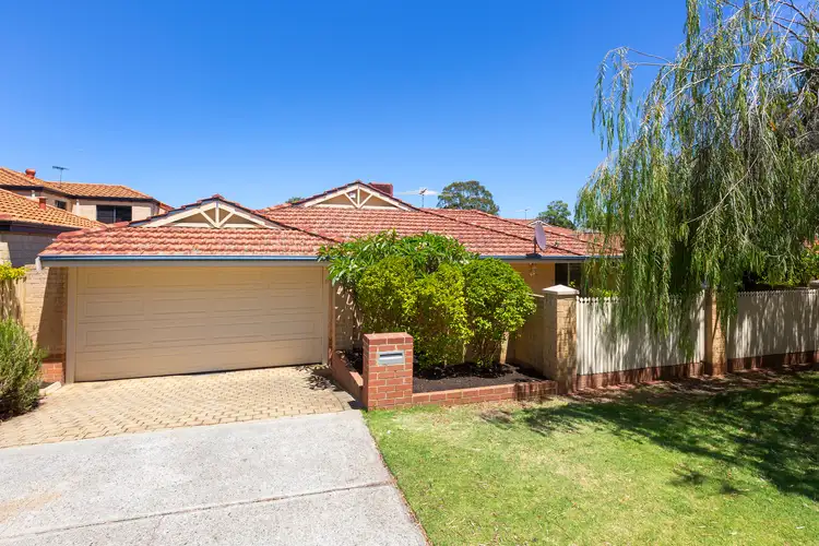 1/5 Bruce Street, Como WA 6152
