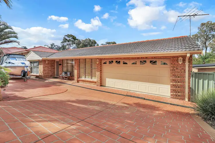 15 Barossa Drive, Minchinbury NSW 2770