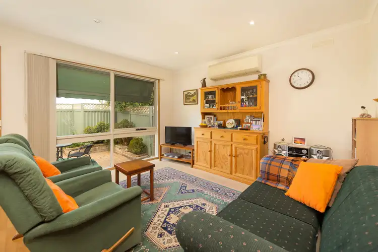 Fifth view of Homely unit listing, 1/427 Lawrence Street, Wodonga VIC 3690