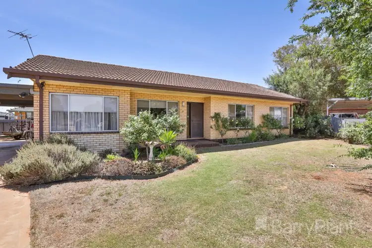 7 John Court, Irymple VIC 3498