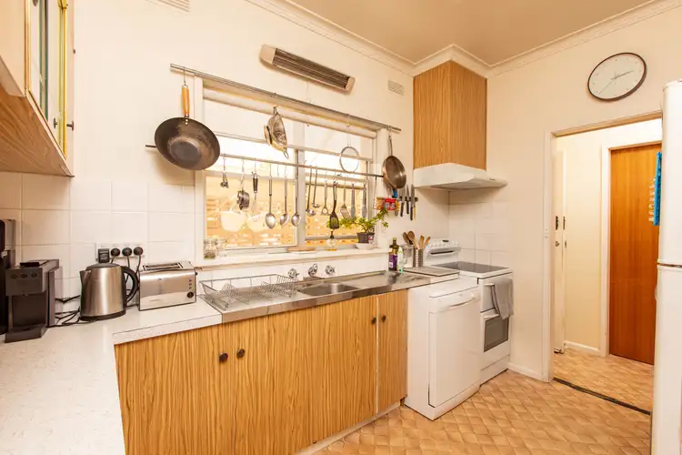 Fifth view of Homely house listing, 7 John Court, Irymple VIC 3498