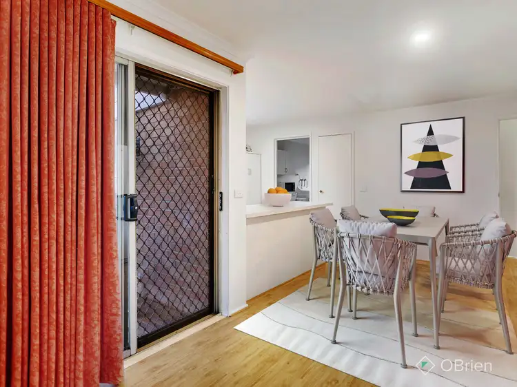 Fourth view of Homely house listing, 2 Bryson Court, Langwarrin VIC 3910