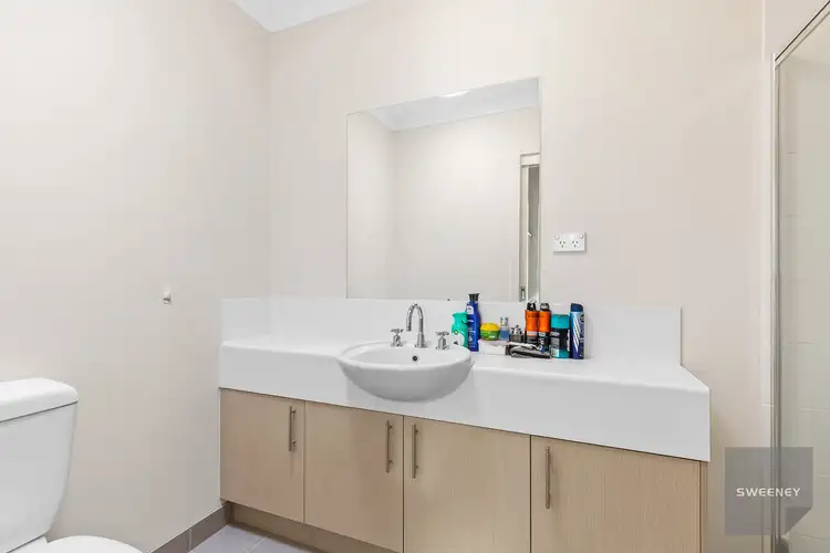 Fifth view of Homely unit listing, 4/11-15 Silverdale Drive, Darley VIC 3340