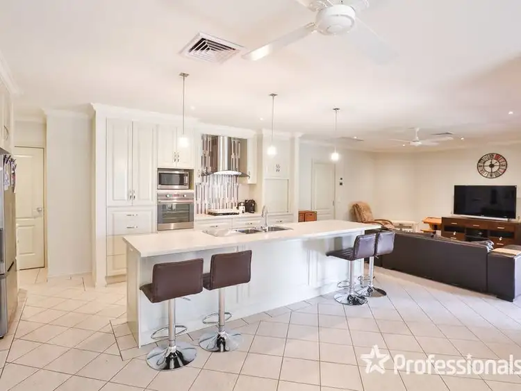 Third view of Homely house listing, 595 Etiwanda Avenue, Mildura VIC 3500