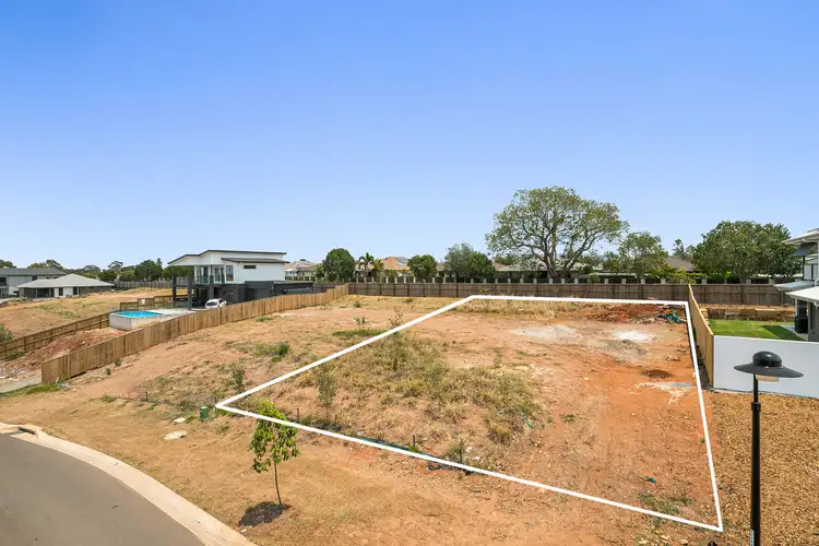 5 Outlook Place, Moggill QLD 4070