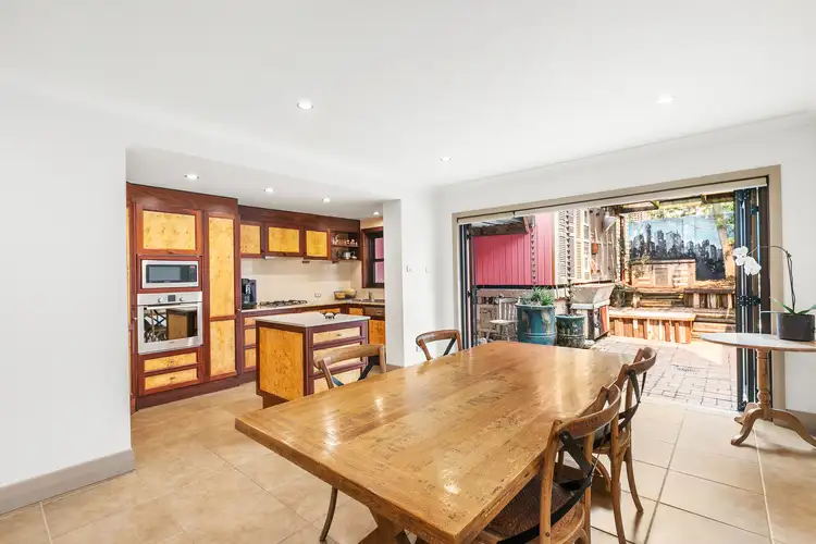 81 Railway Street, Cooks Hill NSW 2300