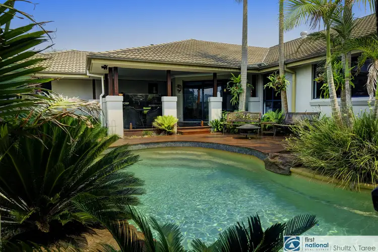 6 Christina Close, Taree NSW 2430