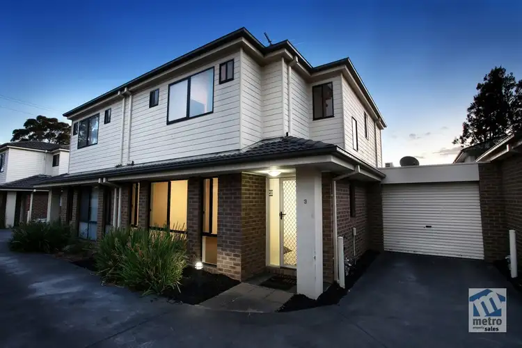 Second view of Homely townhouse listing, 3/374 Frankston - Dandenong Road, Seaford VIC 3198