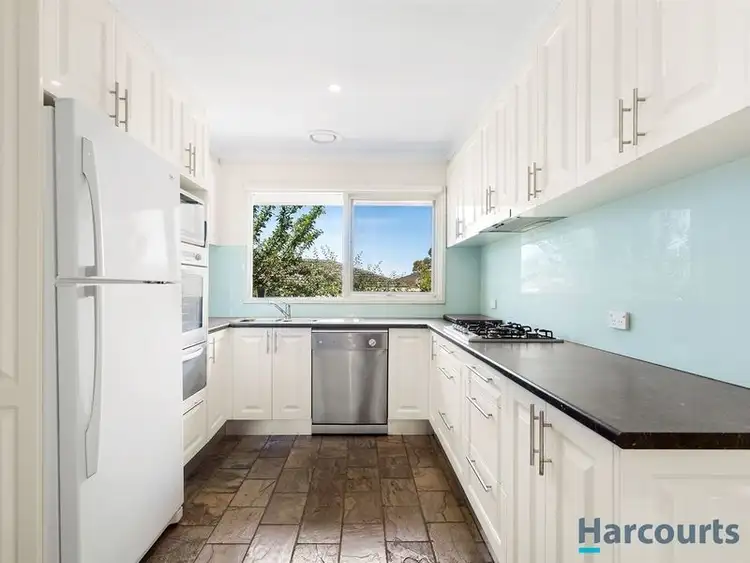 Fifth view of Homely house listing, 2 Wheeler Court, Wheelers Hill VIC 3150
